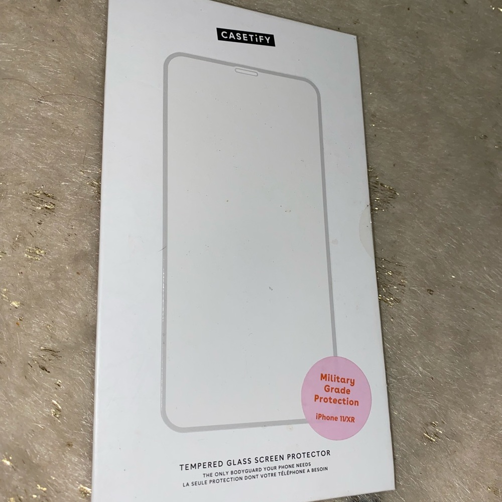 Casetify, iphone 11/XR screen protector